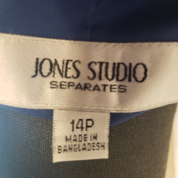 Jacket - Picture 5 of 5